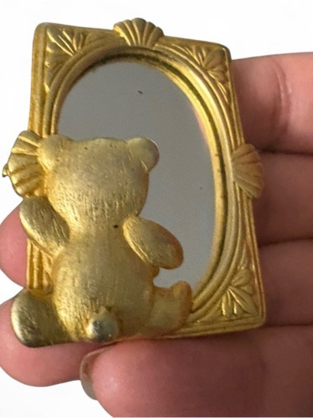 Vintage JJ Jonette Gold Teddy Bear Mirror Frame Brooch Pin 1980s Novelty - Picture 2 of 4